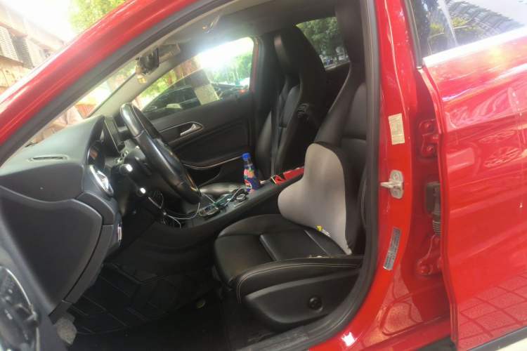 Used Mercedes-Benz GLA 2016 GLA 200 Sport Edition Left Front Seat