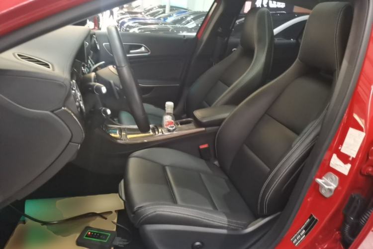 Used Mercedes-Benz GLA 2016 GLA 200 Fashion Model Left Front Seat
