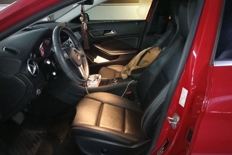 Used Mercedes-Benz GLA 2016 GLA 220 4MATIC Fashion Edition Left Front Seat