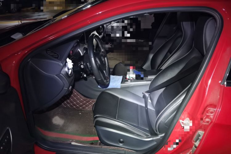 Used Mercedes-Benz GLA 2016 GLA 200 Fashion Model Left Front Seat