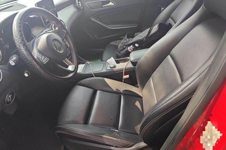 Used Mercedes-Benz GLA 2016 GLA 200 Sport Edition Left Front Seat