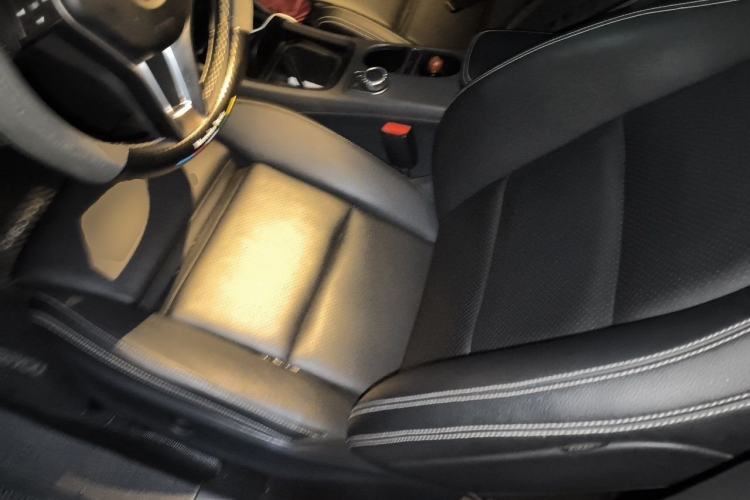 Used Mercedes-Benz GLA 2016 GLA 220 4MATIC Fashion Edition Left Front Seat