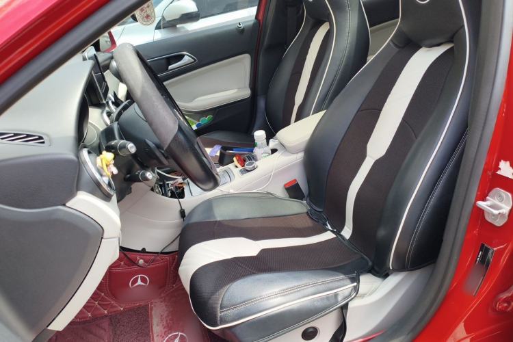 Used Mercedes-Benz GLA 2016 GLA 200 Sport Edition Left Front Seat