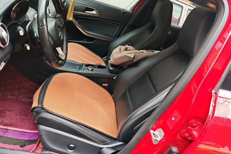 Used Mercedes-Benz GLA 2016 GLA 200 Fashion Model Left Front Seat