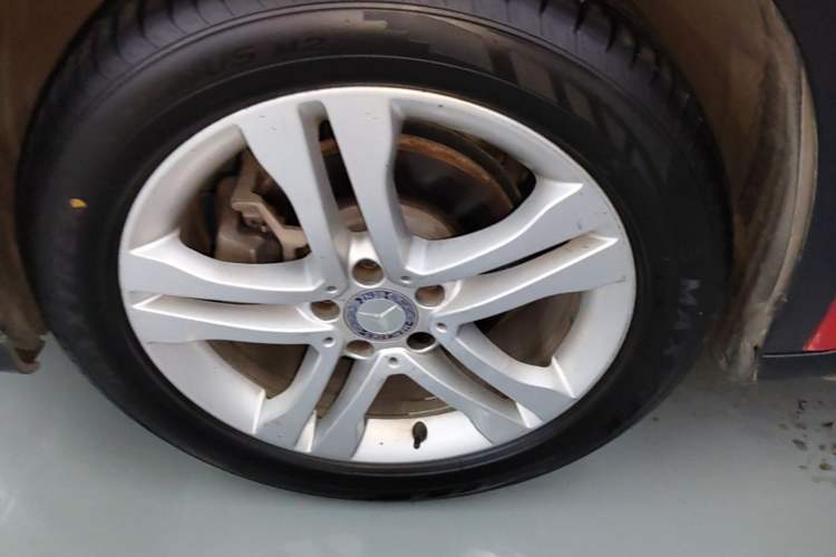 Used Mercedes-Benz GLA 2016 GLA 200 Sport Edition Left Front Wheel Hub