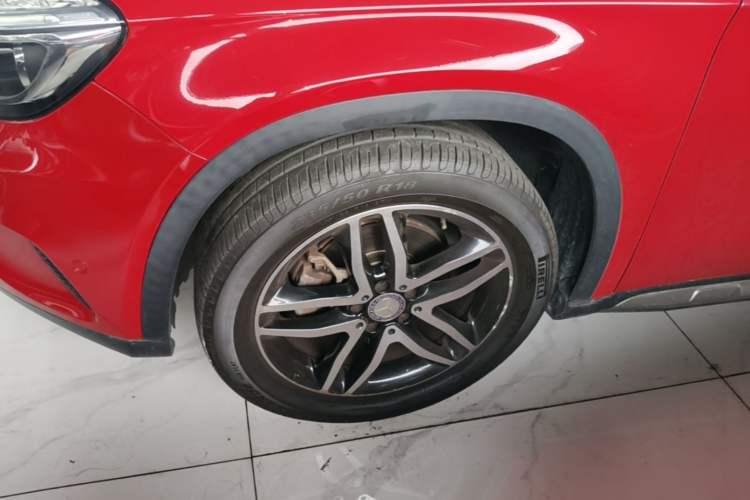 Used Mercedes-Benz GLA 2016 GLA 200 Fashion Model Left Front Wheel Hub