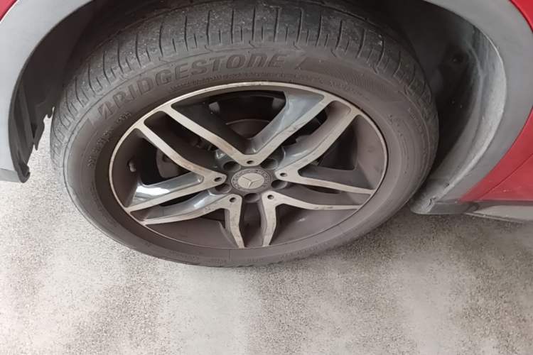 Used Mercedes-Benz GLA 2016 GLA 200 Fashion Model Left Front Wheel Hub