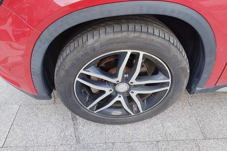 Used Mercedes-Benz GLA 2016 GLA 220 4MATIC Fashion Edition Left Front Wheel Hub
