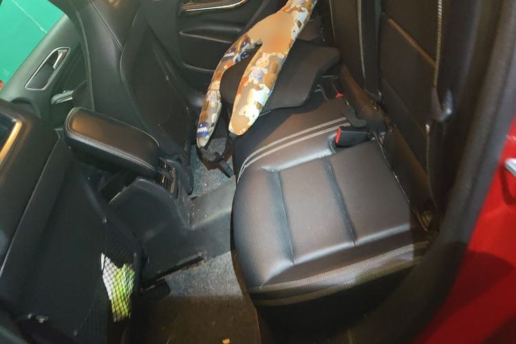 Used Mercedes-Benz GLA 2016 GLA 220 4MATIC Fashion Edition Left Rear Seat