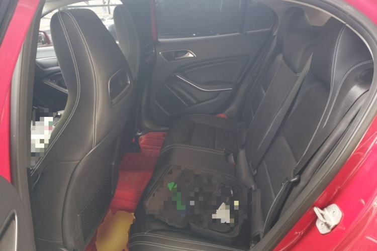 Used Mercedes-Benz GLA 2016 GLA 200 Sport Edition Left Rear Seat