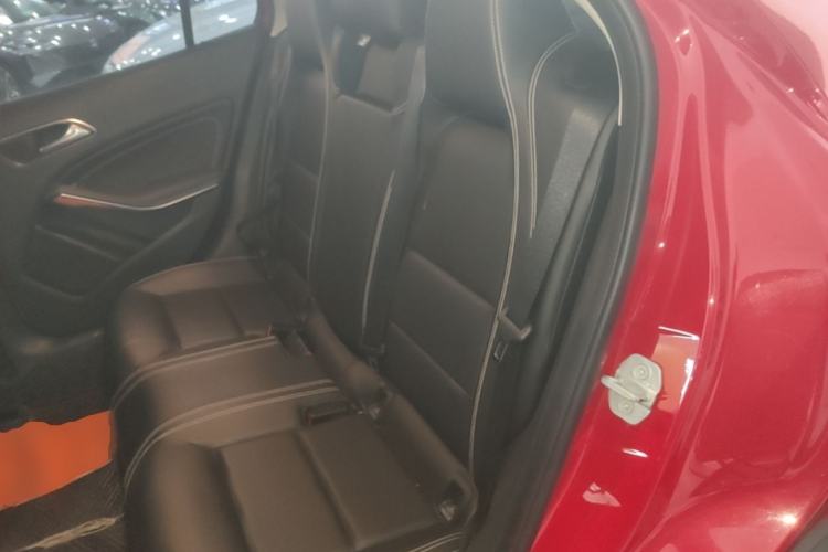 Used Mercedes-Benz GLA 2016 GLA 200 Sport Edition Left Rear Seat