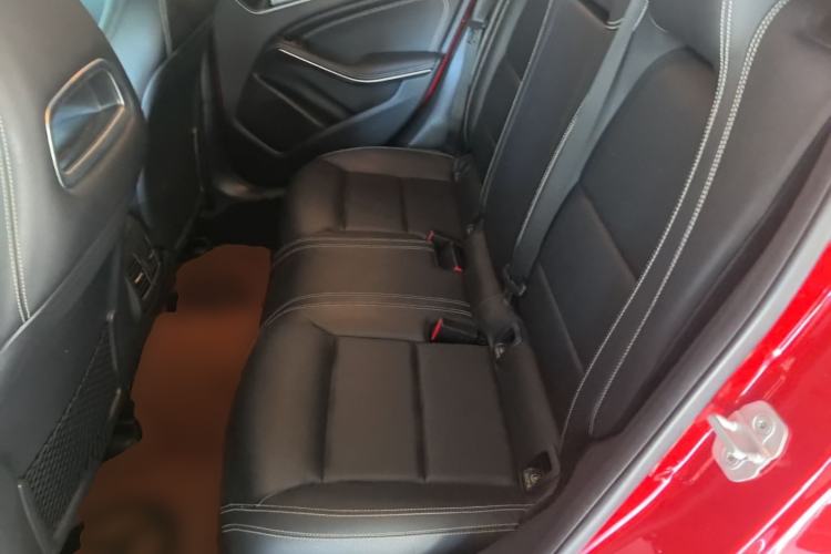 Used Mercedes-Benz GLA 2016 GLA 200 Fashion Model Left Rear Seat