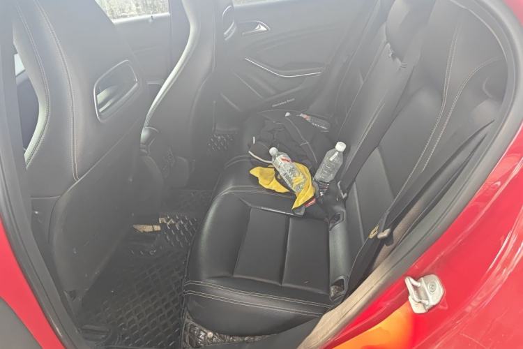 Used Mercedes-Benz GLA 2016 GLA 200 Sport Edition Left Rear Seat
