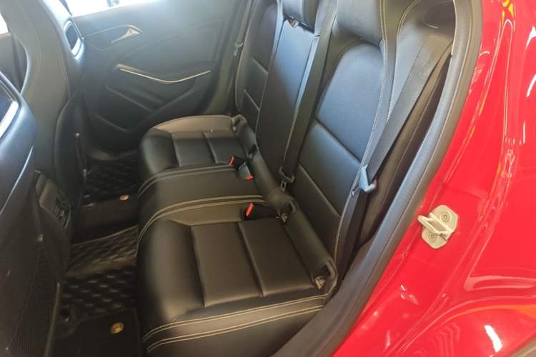 Used Mercedes-Benz GLA 2016 GLA 200 Sport Edition Left Rear Seat