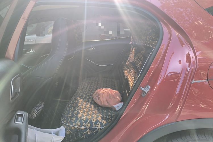 Used Mercedes-Benz GLA 2016 GLA 200 Fashion Model Left Rear Seat
