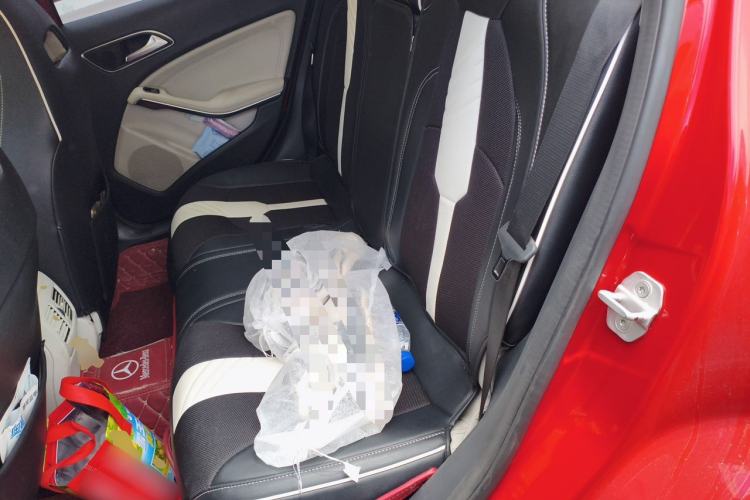 Used Mercedes-Benz GLA 2016 GLA 200 Sport Edition Left Rear Seat