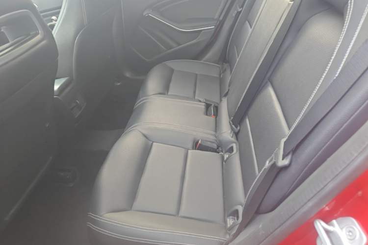 Used Mercedes-Benz GLA 2016 GLA 200 Sport Edition Left Rear Seat