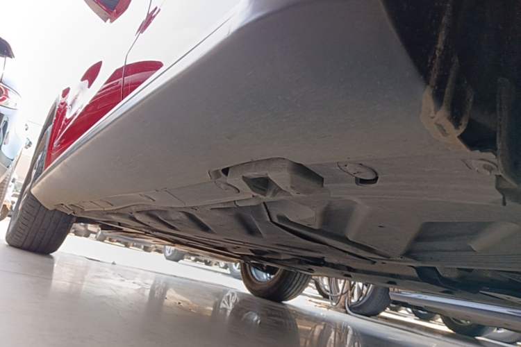 Used Mercedes-Benz GLA 2016 GLA 200 Fashion Model Left Side Sill
