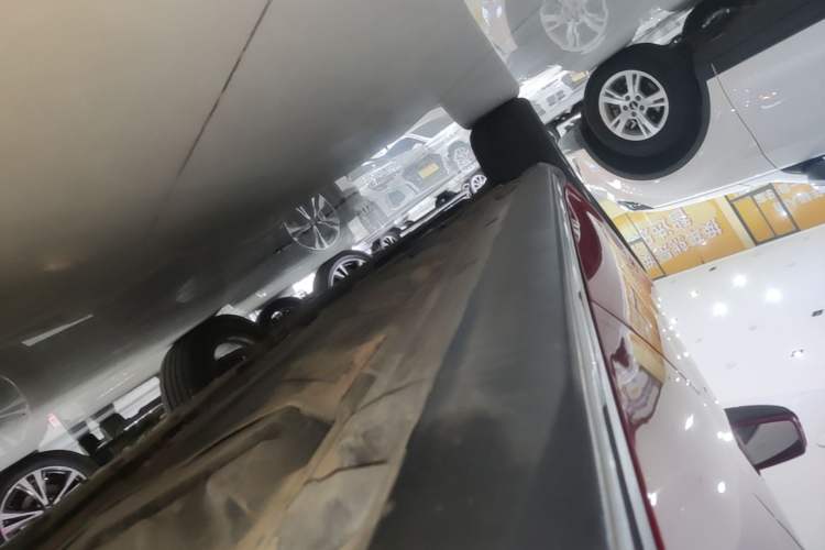 Used Mercedes-Benz GLA 2016 GLA 200 Sport Edition Left Side Sill