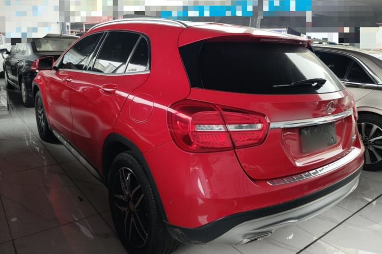 Used Mercedes-Benz GLA 2016 GLA 200 Fashion Model Rear Left 45 Deg