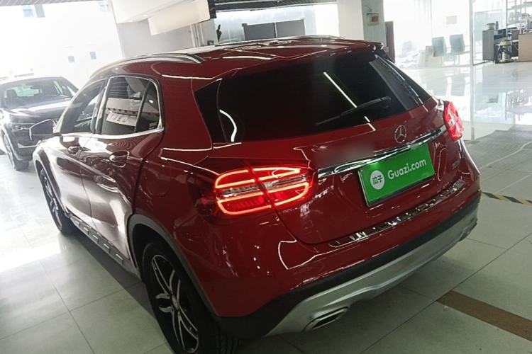 Used Mercedes-Benz GLA 2016 GLA 200 Fashion Model Rear Left 45 Deg
