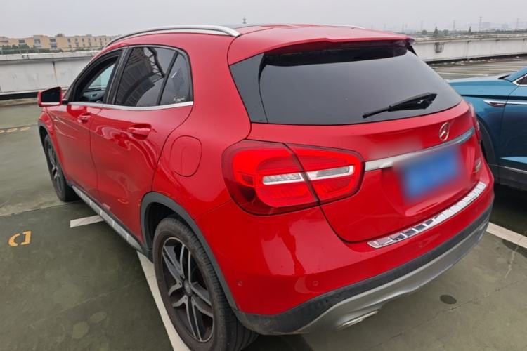Used Mercedes-Benz GLA 2016 GLA 200 Fashion Model Rear Left 45 Deg