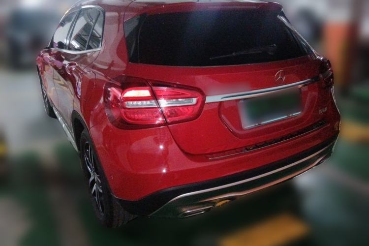 Used Mercedes-Benz GLA 2016 GLA 200 Fashion Model Rear Left 45 Deg