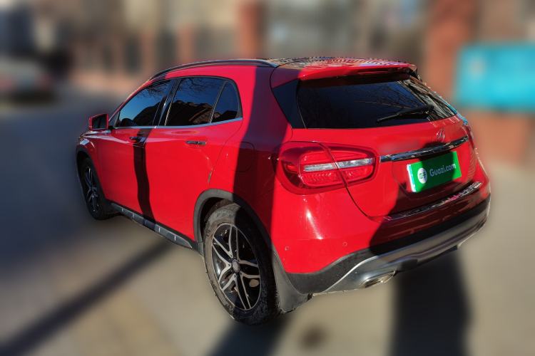 Used Mercedes-Benz GLA 2016 GLA 200 Fashion Model Rear Left 45 Deg