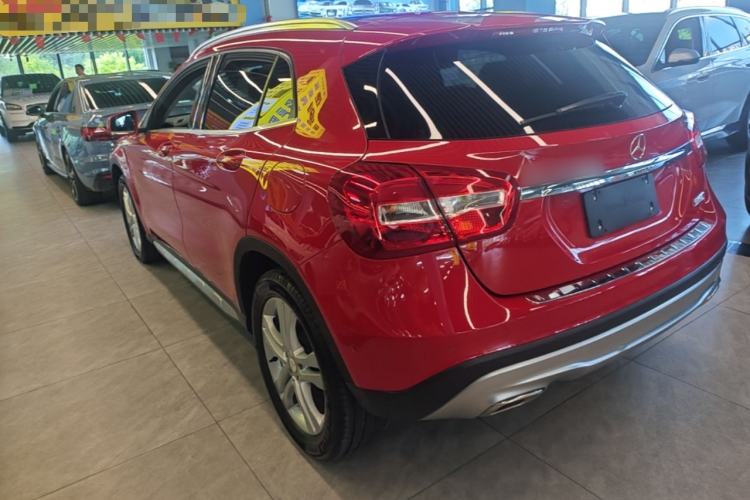 Used Mercedes-Benz GLA 2016 GLA 200 Sport Edition Rear Left 45 Deg
