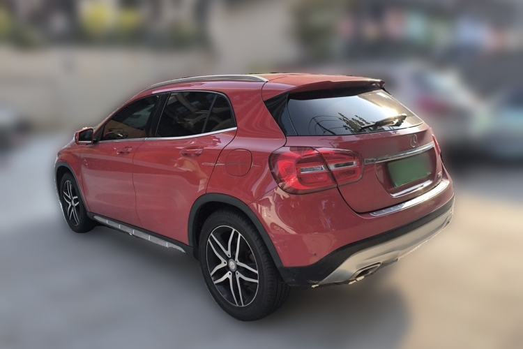 Used Mercedes-Benz GLA 2016 GLA 200 Fashion Model Rear Left 45 Deg
