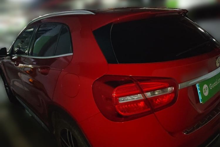 Used Mercedes-Benz GLA 2016 GLA 200 Fashion Model Rear Left 45 Deg