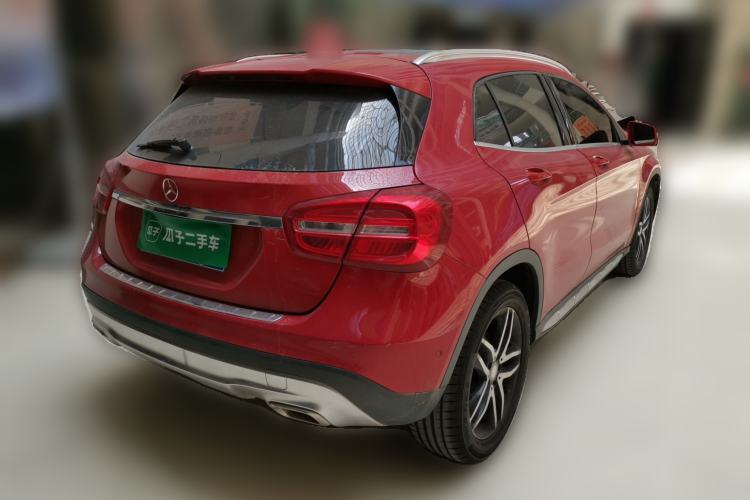 Used Mercedes-Benz GLA 2016 GLA 200 Fashion Model Rear Right 45 Deg