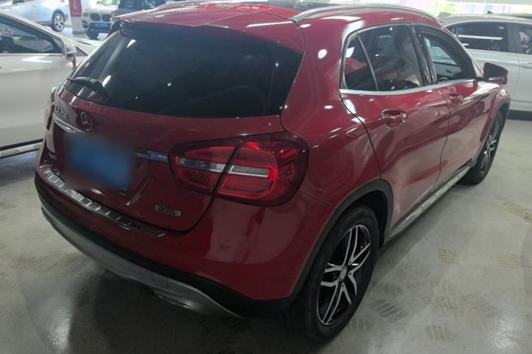Used Mercedes-Benz GLA 2016 GLA 200 Fashion Model Rear Right 45 Deg