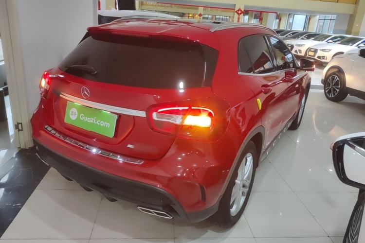 Used Mercedes-Benz GLA 2016 GLA 200 Sport Edition Rear Right 45 Deg