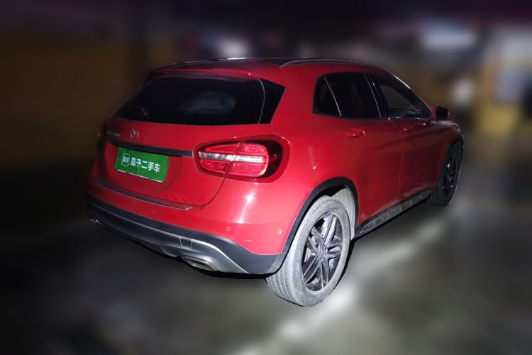 Used Mercedes-Benz GLA 2016 GLA 200 Fashion Model Rear Right 45 Deg
