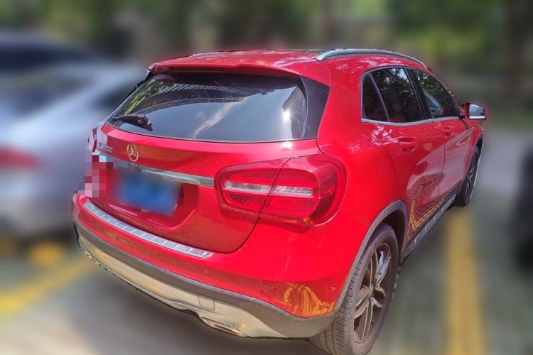 Used Mercedes-Benz GLA 2016 GLA 200 Fashion Model Rear Right 45 Deg