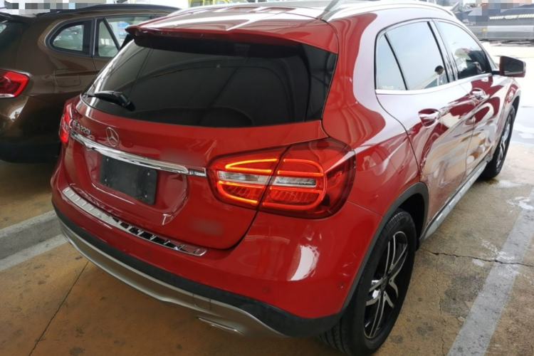 Used Mercedes-Benz GLA 2016 GLA 220 4MATIC Fashion Edition Rear Right 45 Deg