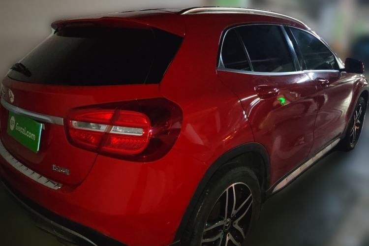 Used Mercedes-Benz GLA 2016 GLA 200 Fashion Model Rear Right 45 Deg