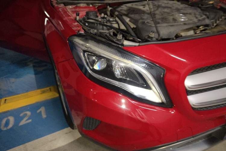Used Mercedes-Benz GLA 2016 GLA 200 Sport Edition Right Front Headlight