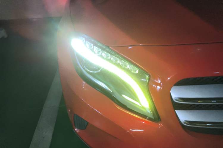 Used Mercedes-Benz GLA 2016 GLA 200 Sport Edition Right Front Headlight