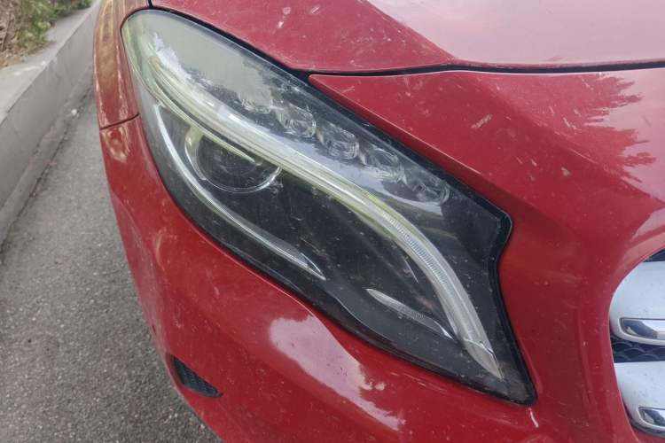 Used Mercedes-Benz GLA 2016 GLA 200 Sport Edition Right Front Headlight