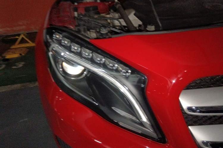 Used Mercedes-Benz GLA 2016 GLA 200 Fashion Model Right Front Headlight