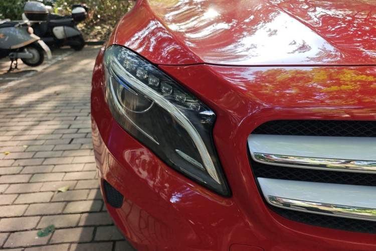 Used Mercedes-Benz GLA 2016 GLA 200 Fashion Model Right Front Headlight