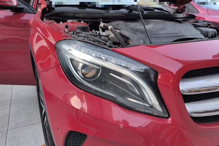 Used Mercedes-Benz GLA 2016 GLA 200 Fashion Model Right Front Headlight