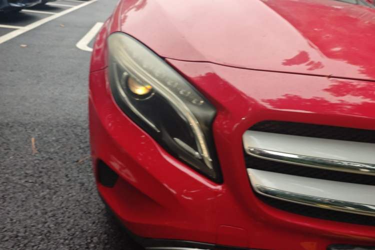 Used Mercedes-Benz GLA 2016 GLA 200 Fashion Model Right Front Headlight