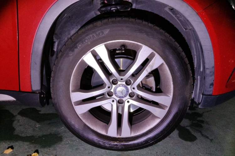 Used Mercedes-Benz GLA 2016 GLA 200 Sport Edition Right Front Wheel Hub
