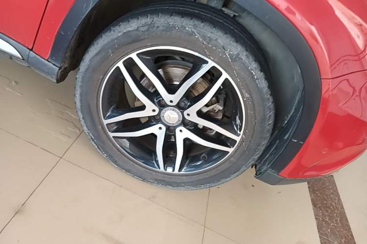 Used Mercedes-Benz GLA 2016 GLA 200 Fashion Model Right Front Wheel Hub