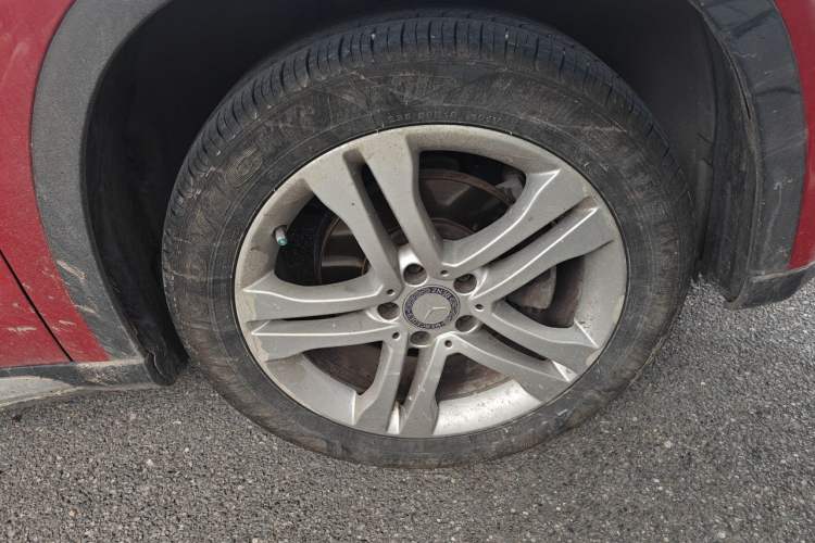 Used Mercedes-Benz GLA 2016 GLA 200 Sport Edition Right Front Wheel Hub