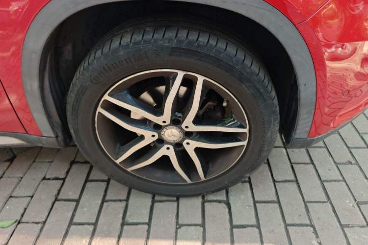 Used Mercedes-Benz GLA 2016 GLA 200 Fashion Model Right Front Wheel Hub