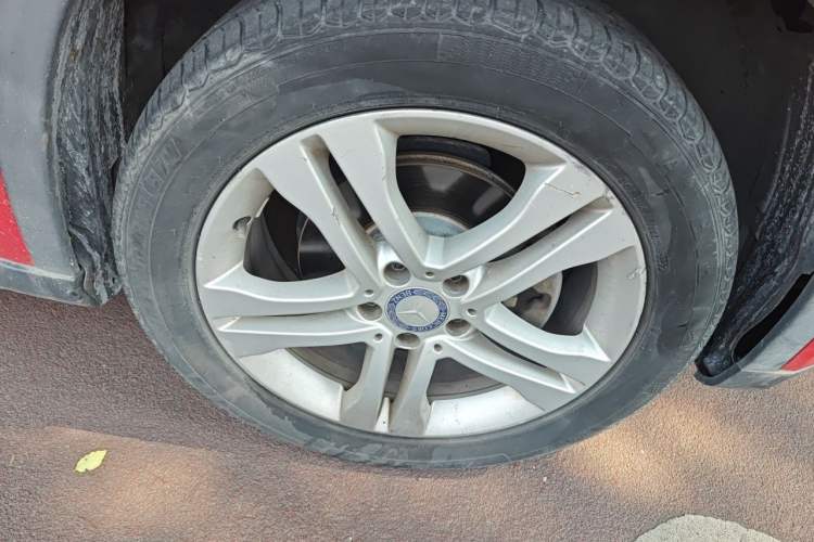 Used Mercedes-Benz GLA 2016 GLA 200 Sport Edition Right Front Wheel Hub